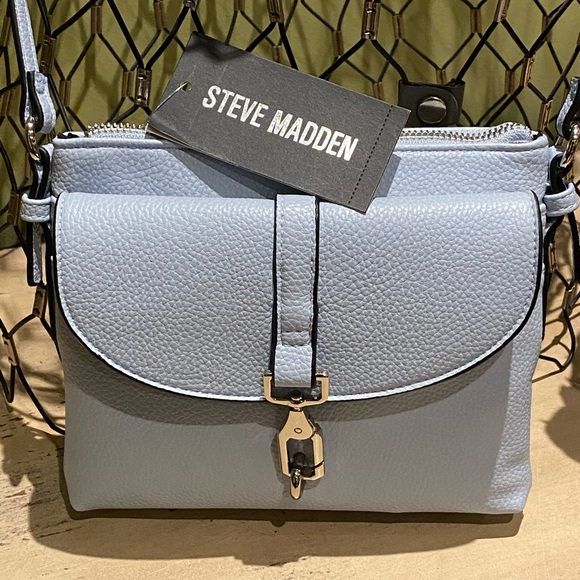 Steve Madden Handbags - Steve Madden baby blue crossbody